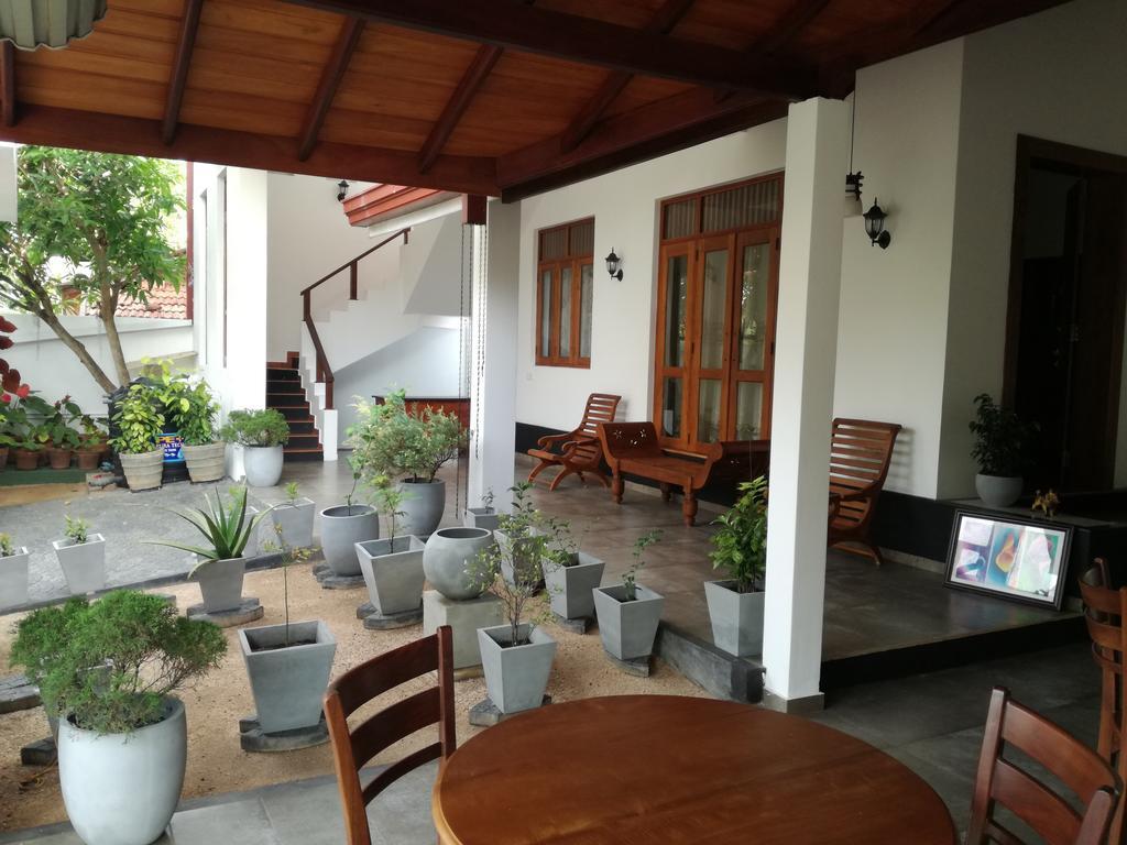 Bianco Terrace Hotell Negombo Exteriör bild