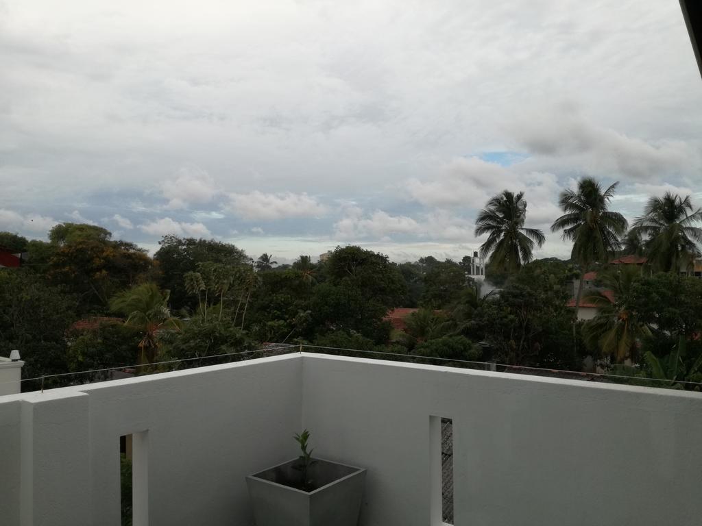 Bianco Terrace Hotell Negombo Exteriör bild