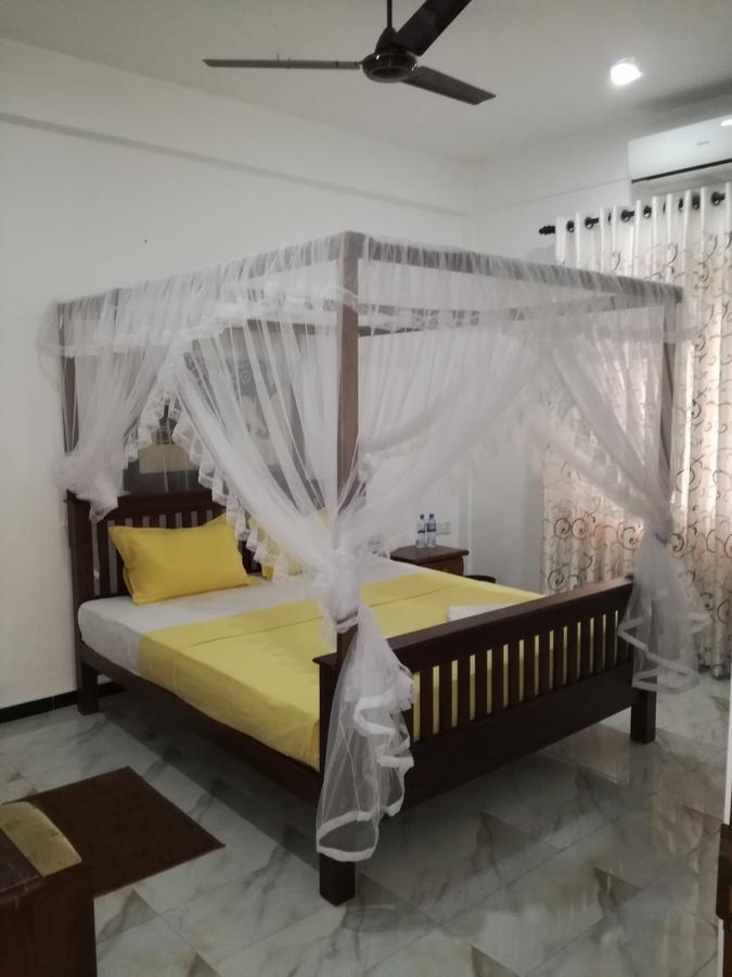 Bianco Terrace Hotell Negombo Exteriör bild
